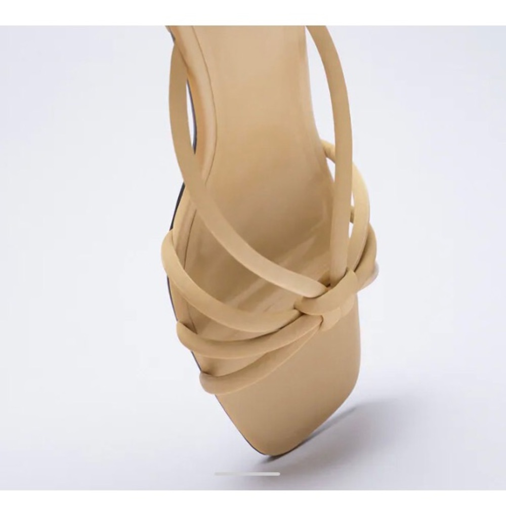 ✅🌹Zara Sandals with Knot Details. - Picture 5 of 7